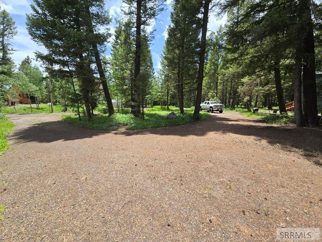 3521 Browning Road, Island Park, ID 83429