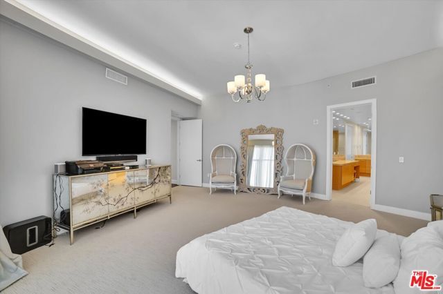10776 Wilshire Boulevard 1801, Los Angeles, CA 90024