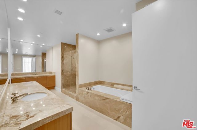 10776 Wilshire Boulevard 1801, Los Angeles, CA 90024