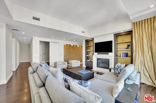 10776 Wilshire Boulevard 1801, Los Angeles, CA 90024
