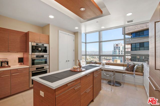 10776 Wilshire Boulevard 1801, Los Angeles, CA 90024