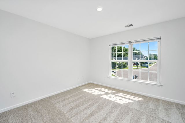 142 Avalon Road, Summerville, SC 29483