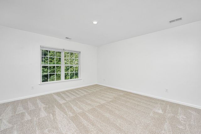 142 Avalon Road, Summerville, SC 29483