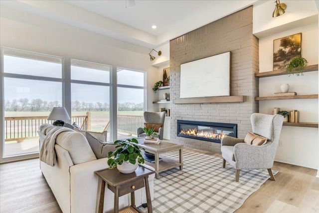 257 N Ciderbluff Ct., Wichita, KS 67052