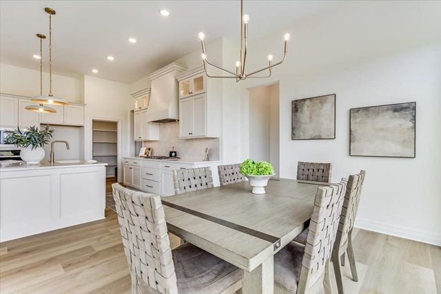 257 N Ciderbluff Ct., Wichita, KS 67052