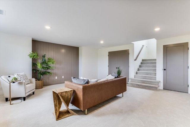 257 N Ciderbluff Ct., Wichita, KS 67052