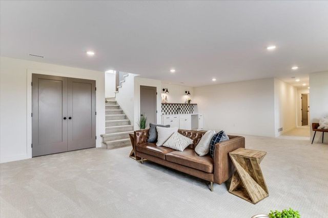 257 N Ciderbluff Ct., Wichita, KS 67052