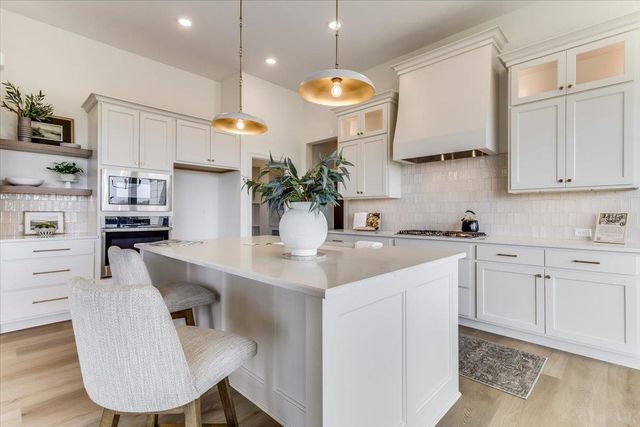 257 N Ciderbluff Ct., Wichita, KS 67052