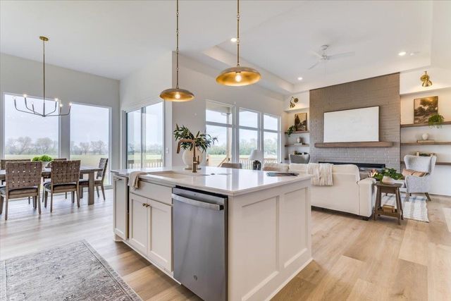 257 N Ciderbluff Ct., Wichita, KS 67052