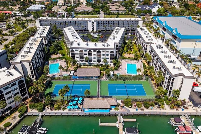 1011 Anglers CV H403, Marco Island, FL 34145