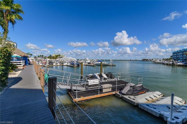 1011 Anglers CV H403, Marco Island, FL 34145