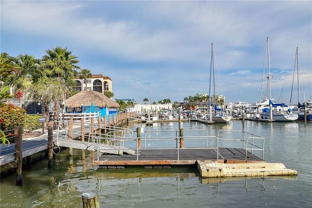 1011 Anglers CV H403, Marco Island, FL 34145