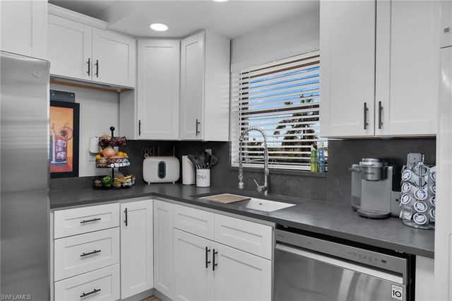 1011 Anglers CV H403, Marco Island, FL 34145