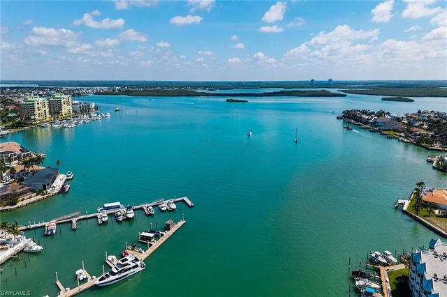 1011 Anglers CV H403, Marco Island, FL 34145