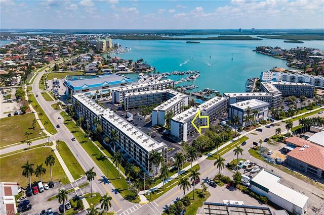 1011 Anglers CV H403, Marco Island, FL 34145