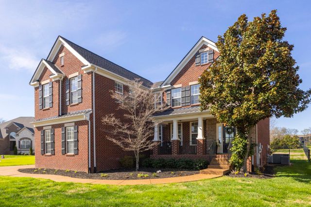 108 Stoddard St, Gallatin, TN 37066