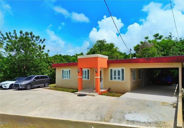 ST. 823 KM 1.1 BO. RIO LAJAS 1-A, Toa Alta, PR 00953