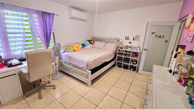 ST. 823 KM 1.1 BO. RIO LAJAS 1-A, Toa Alta, PR 00953