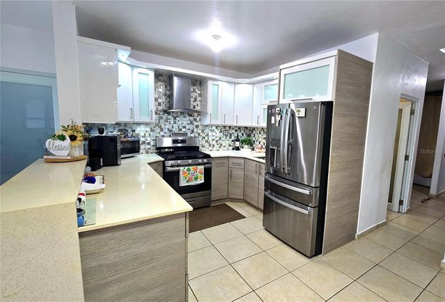 ST. 823 KM 1.1 BO. RIO LAJAS 1-A, Toa Alta, PR 00953