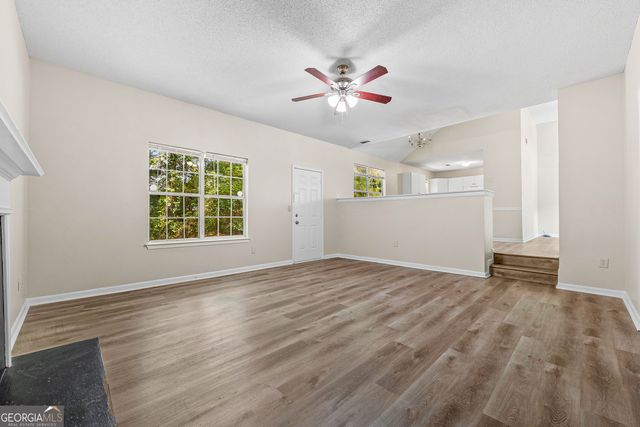 2397 Rambling Way, Lithonia, GA 30058
