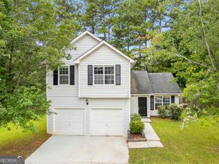 2397 Rambling Way, Lithonia, GA 30058
