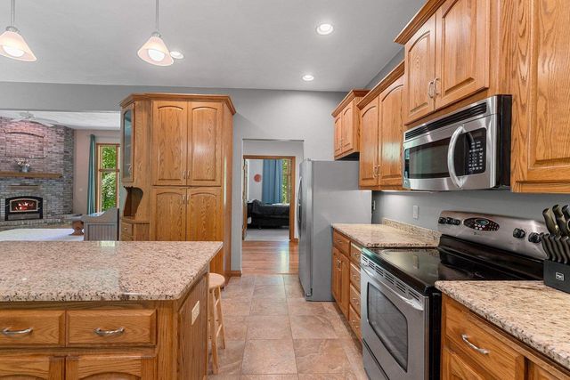 N3880 ANITA WIECKERT ROAD, Appleton, WI 54913