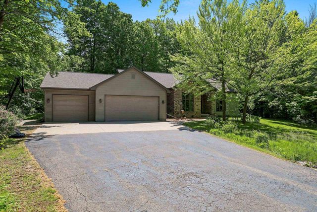 N3880 ANITA WIECKERT ROAD, Appleton, WI 54913