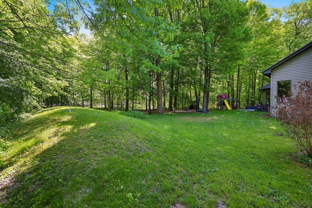 N3880 ANITA WIECKERT ROAD, Appleton, WI 54913
