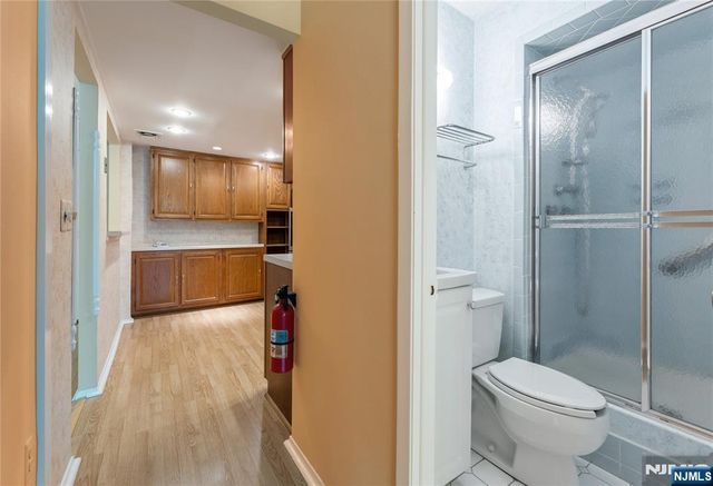 521 Piermont Avenue 409, River Vale, NJ 07675
