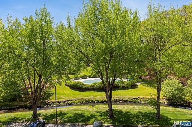 521 Piermont Avenue 409, River Vale, NJ 07675