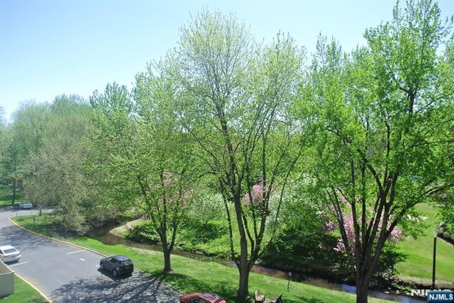 521 Piermont Avenue 409, River Vale, NJ 07675