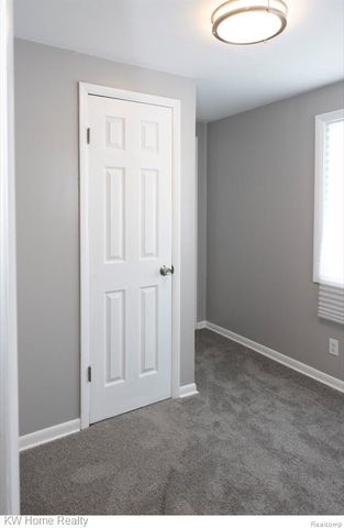 20051 Prairie Street, Detroit, MI 48221