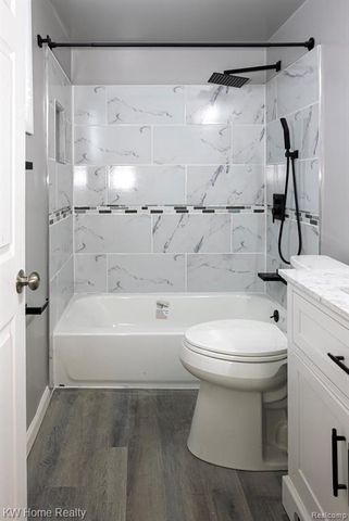 20051 Prairie Street, Detroit, MI 48221