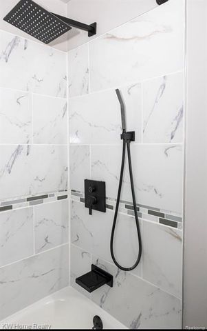 20051 Prairie Street, Detroit, MI 48221