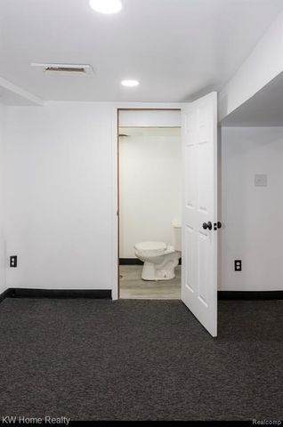 20051 Prairie Street, Detroit, MI 48221