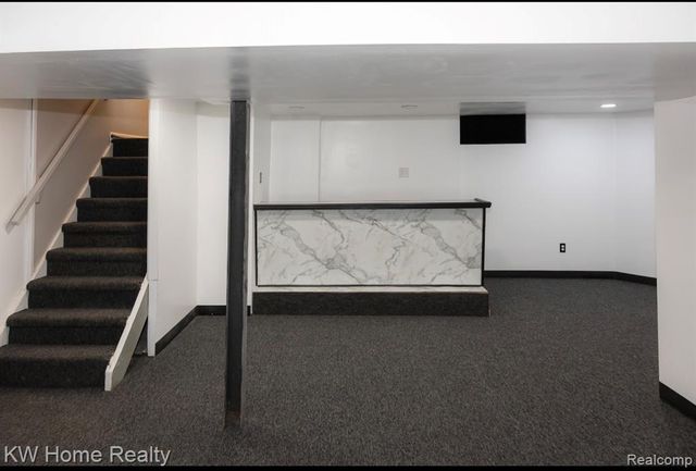 20051 Prairie Street, Detroit, MI 48221