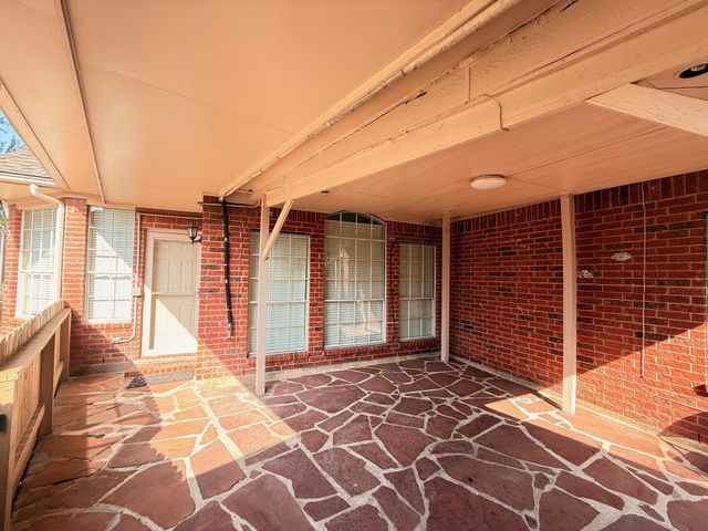 9619 Therrell Drive, Houston, TX 77064