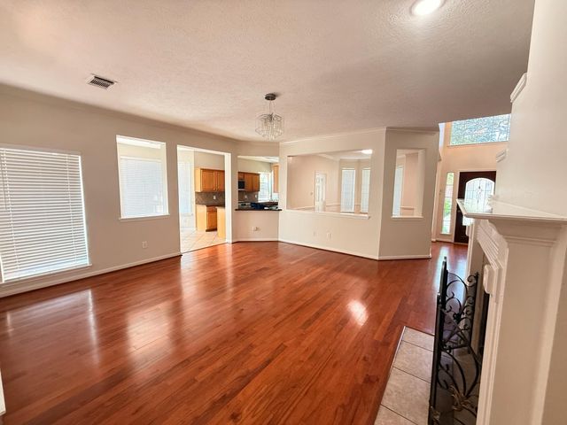 9619 Therrell Drive, Houston, TX 77064