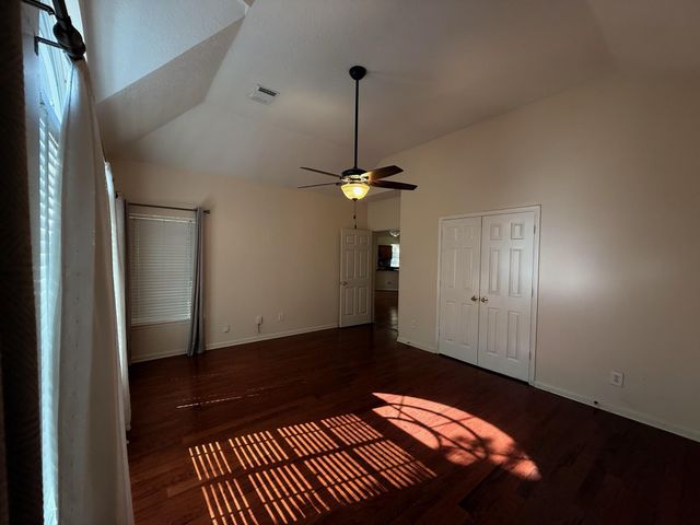 9619 Therrell Drive, Houston, TX 77064