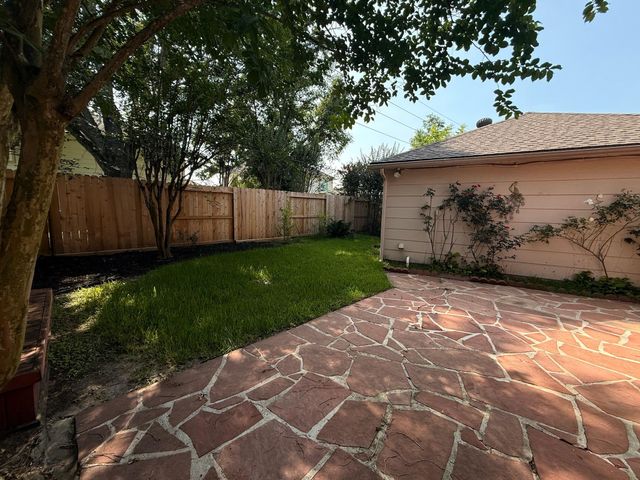 9619 Therrell Drive, Houston, TX 77064