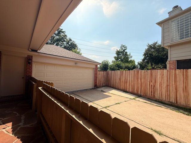9619 Therrell Drive, Houston, TX 77064