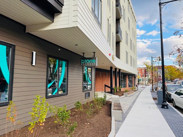 500 Talbot Ave 308, Boston, MA 02124