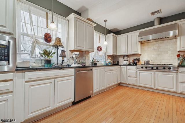 944 Madison Ave, Plainfield City, NJ 07060