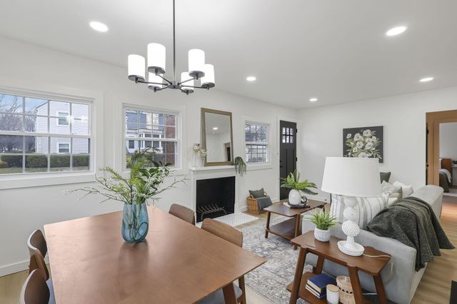 878 Grandon Avenue, Columbus, OH 43209