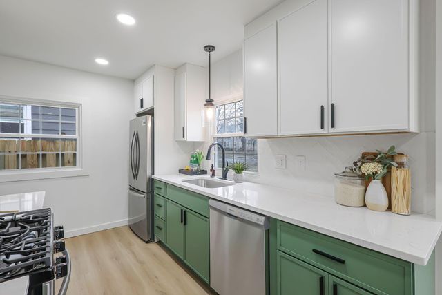 878 Grandon Avenue, Columbus, OH 43209