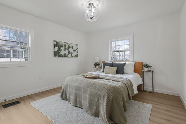 878 Grandon Avenue, Columbus, OH 43209