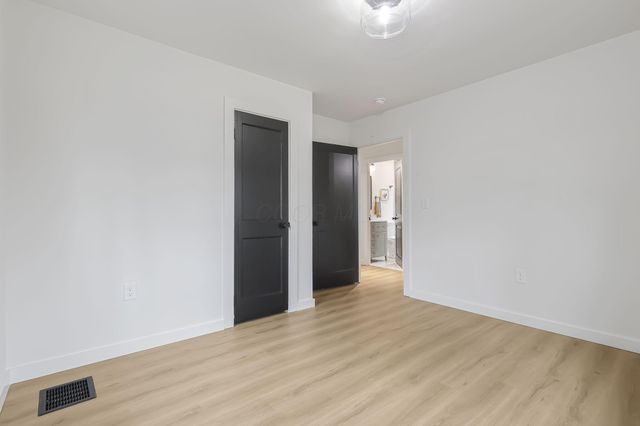 878 Grandon Avenue, Columbus, OH 43209