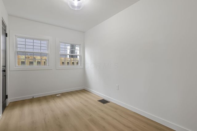 878 Grandon Avenue, Columbus, OH 43209