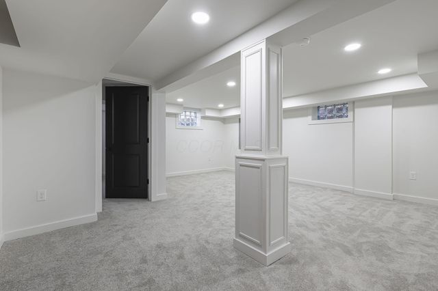 878 Grandon Avenue, Columbus, OH 43209