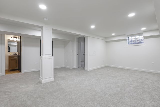 878 Grandon Avenue, Columbus, OH 43209